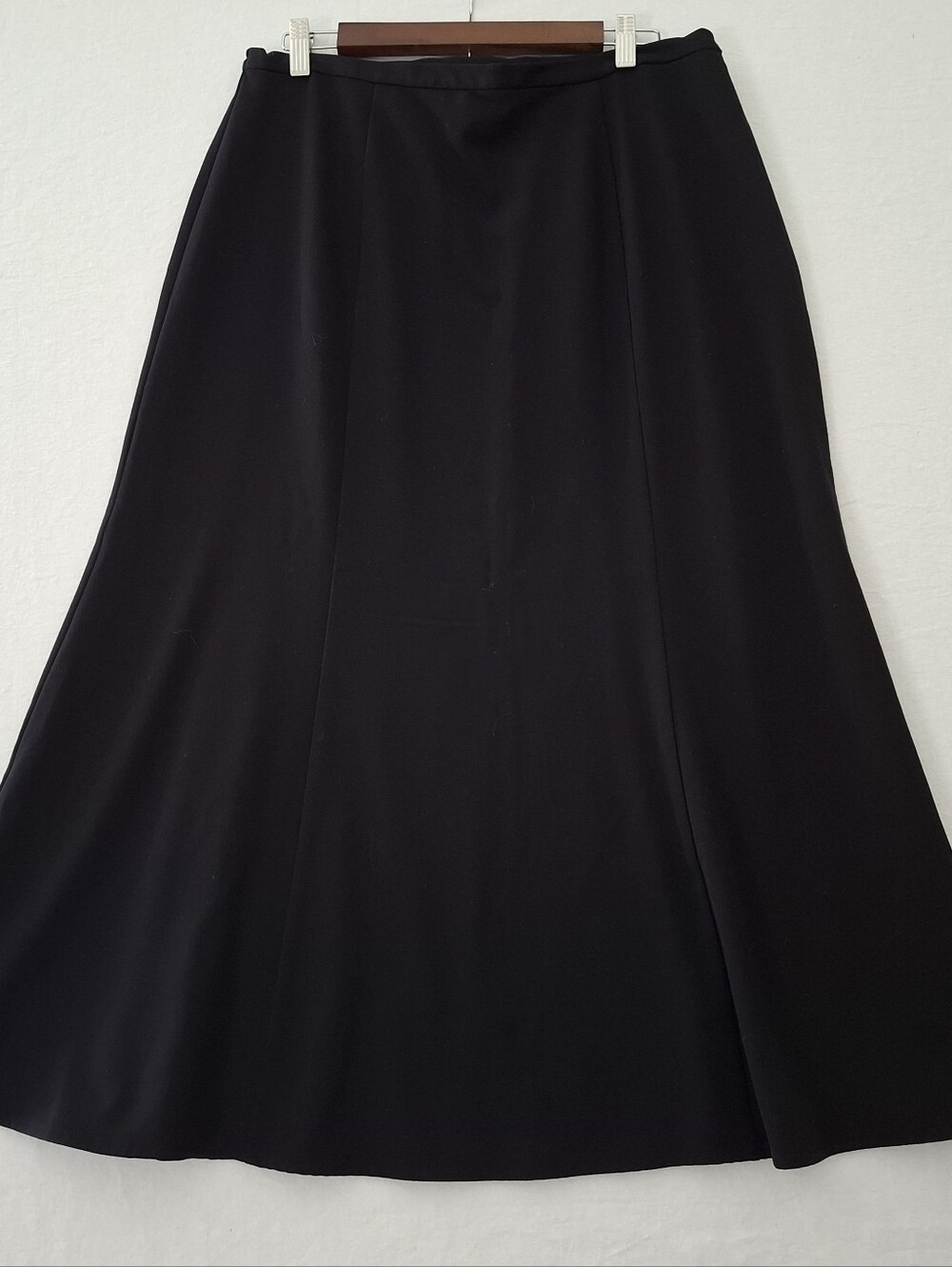Joan Leslie Black A-Line Skirt Size 14 Elastic Paneled Waist Flared Side Zip
